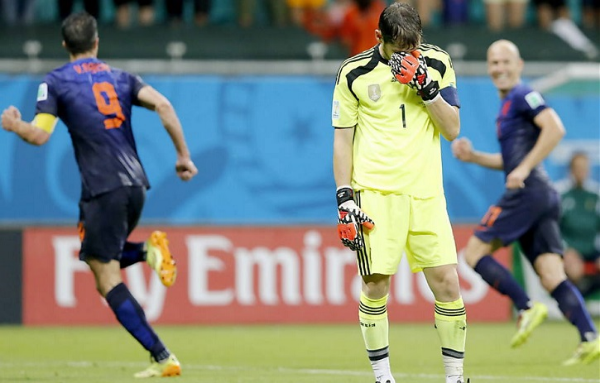 Copa do Mundo 2014 Espanha Holanda: A Espanha sofre um descalabro mundial, Esportes